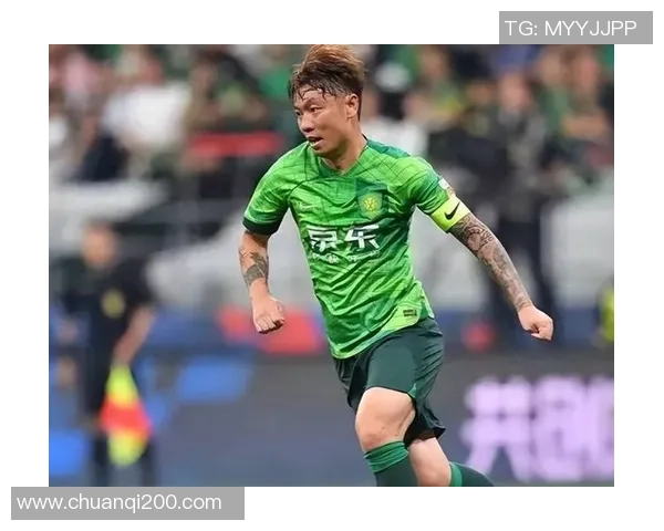 中国男足球星排名前十名盘点与分析 聚焦时代先锋与未来之星