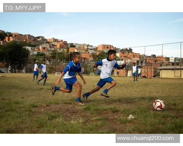 从绿茵场到跑道上 足球明星挑战百米赛道突破极限