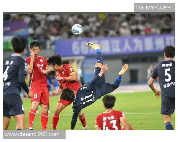 抖音上活跃的足球球星有哪些？他们分享了什么精彩瞬间和生活点滴