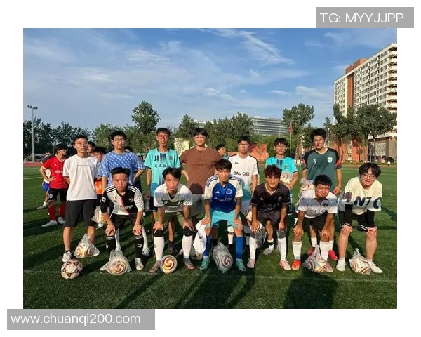 绿茵赛场逐梦时刻见证足球巨星燃情与荣耀 绿茵赛场逐梦时刻见证足球巨星燃情与荣耀