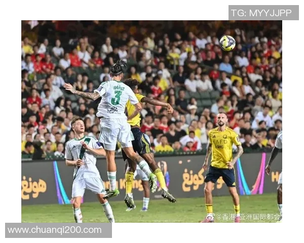 足球巨星争锋对决 球员风采与荣耀之路的精彩演绎 足球巨星争锋对决 球员风采与荣耀之路的精彩演绎