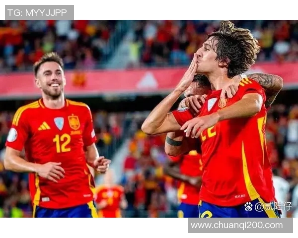 足球明星被自己踢出的足球击中面部事件引发广泛关注 足球明星被自己踢出的足球击中面部事件引发广泛关注