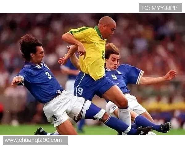 全球四大足球巨星是谁 他们的成就和影响力如何塑造了足坛历史 全球四大足球巨星是谁 他们的成就和影响力如何塑造了足坛历史